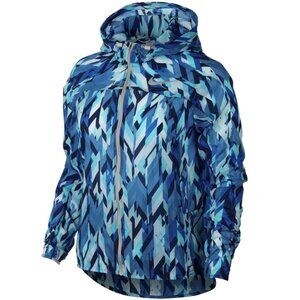 Nike Women's lightweight water-resistant running jacket, small